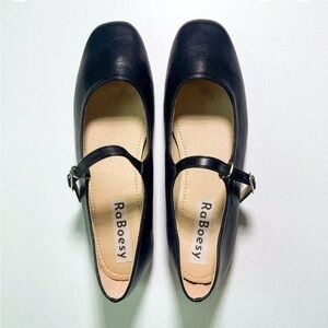 Eco Leather Retro Style Round Toe Mary Jane Flats - never worn